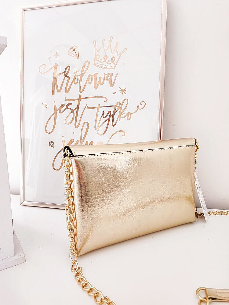 zlota-torebka-na-wesele-110saw.jpg