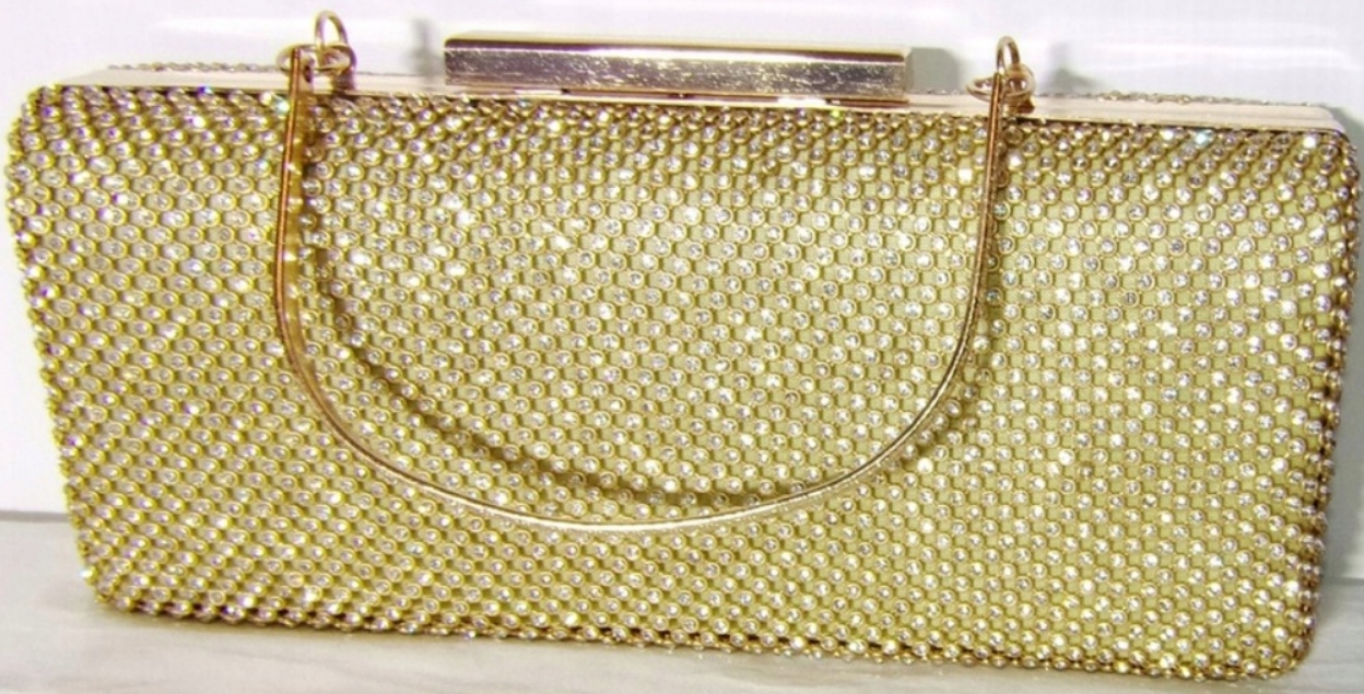 zlota-torebka-na-wesele-395ufr.jpg